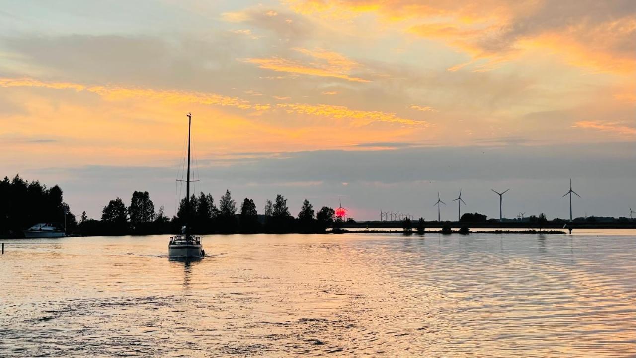 Hotel Woonboot 4 Harderwijk Exteriér fotografie